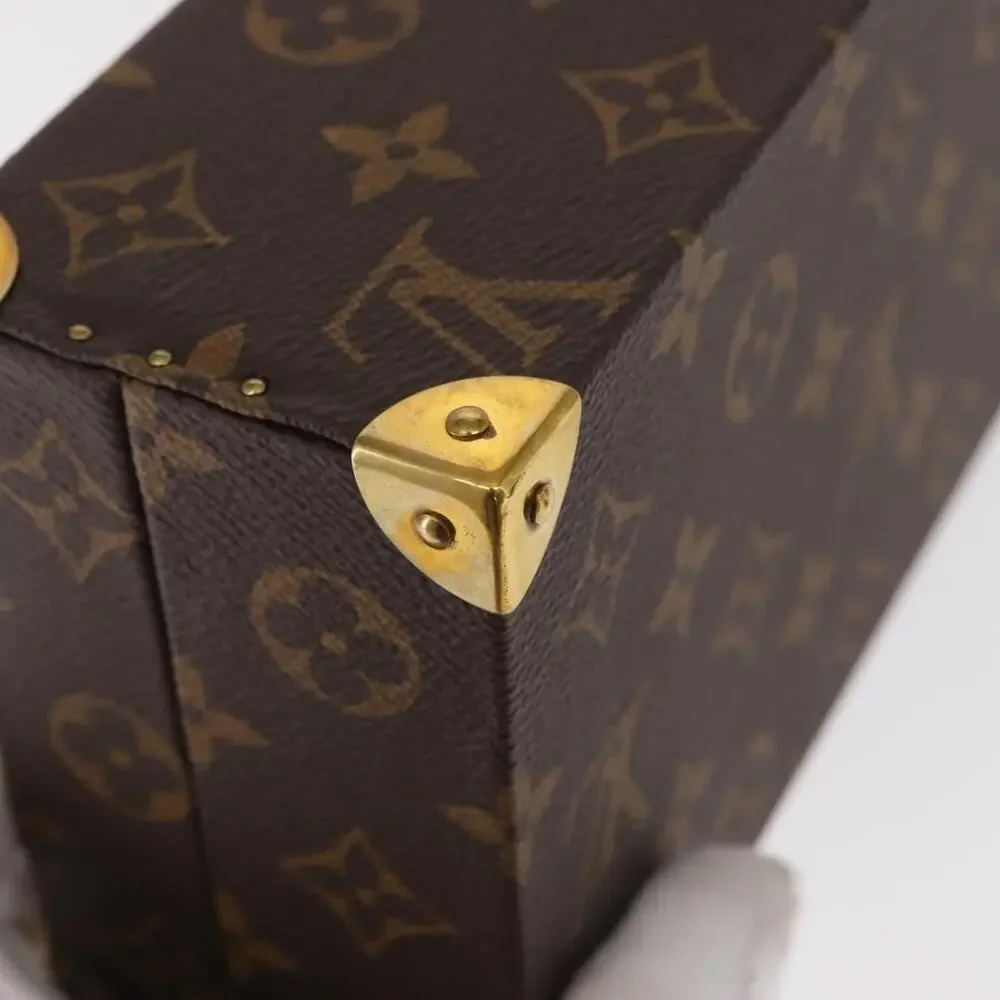Louis Vuitton height width
